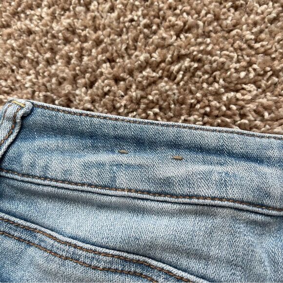 American Eagle Distressed Jegging Jeans - Picture 12 of 15